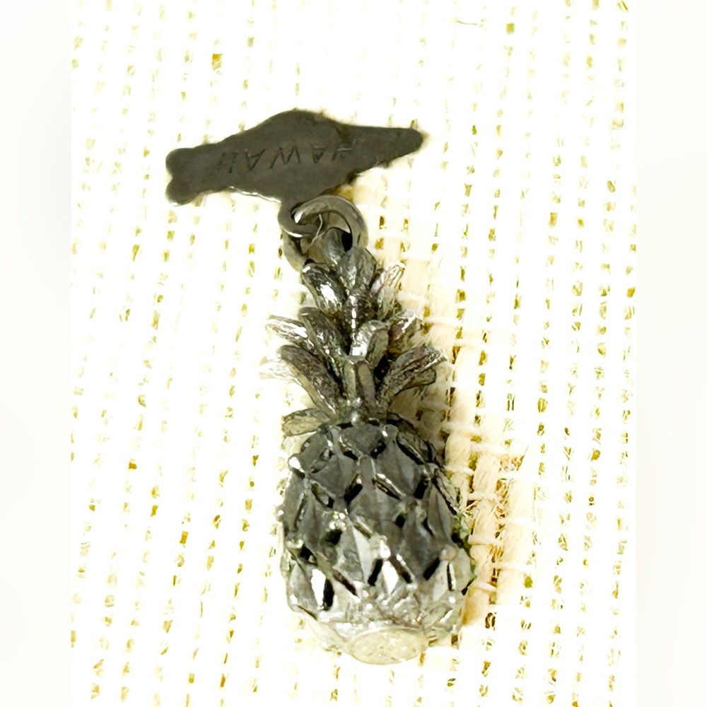Crea Pineapple Sterling Silver Charm‎